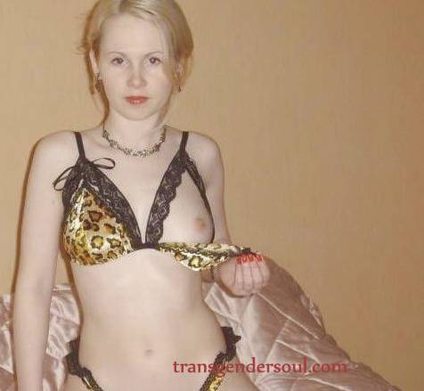 Small teen whore - Danitza, 36 yrs